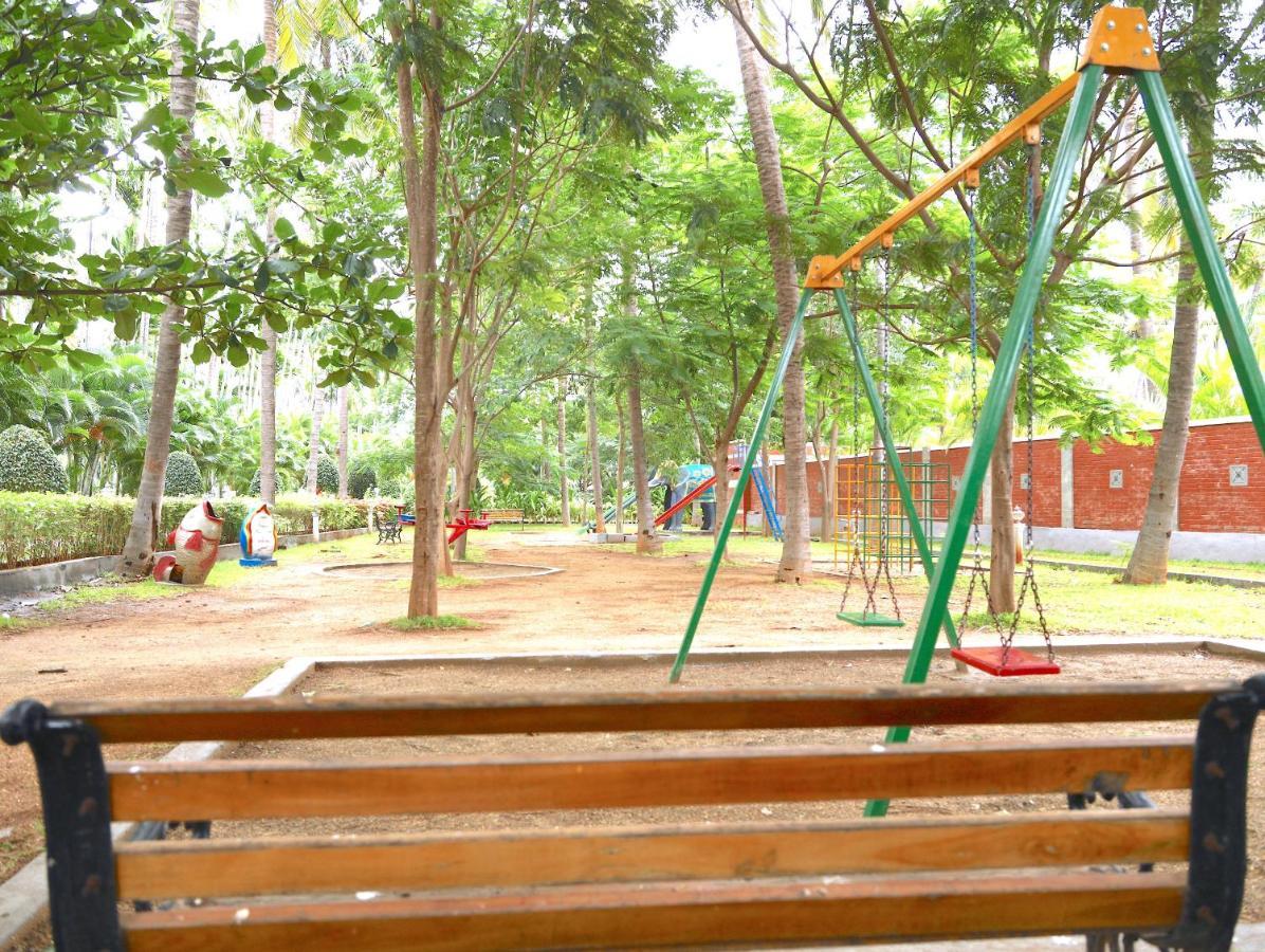 Celebrity Resort - Near Isha Yoga Alāndurai Exterior foto